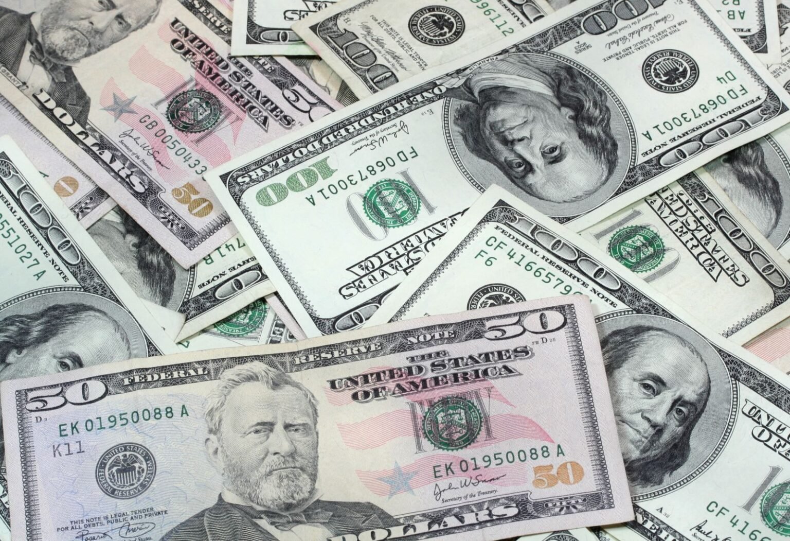 Dollar Climbs on Fears of a Prolonged Iran War Dollar Climbs on Fears of a Prolonged Iran War